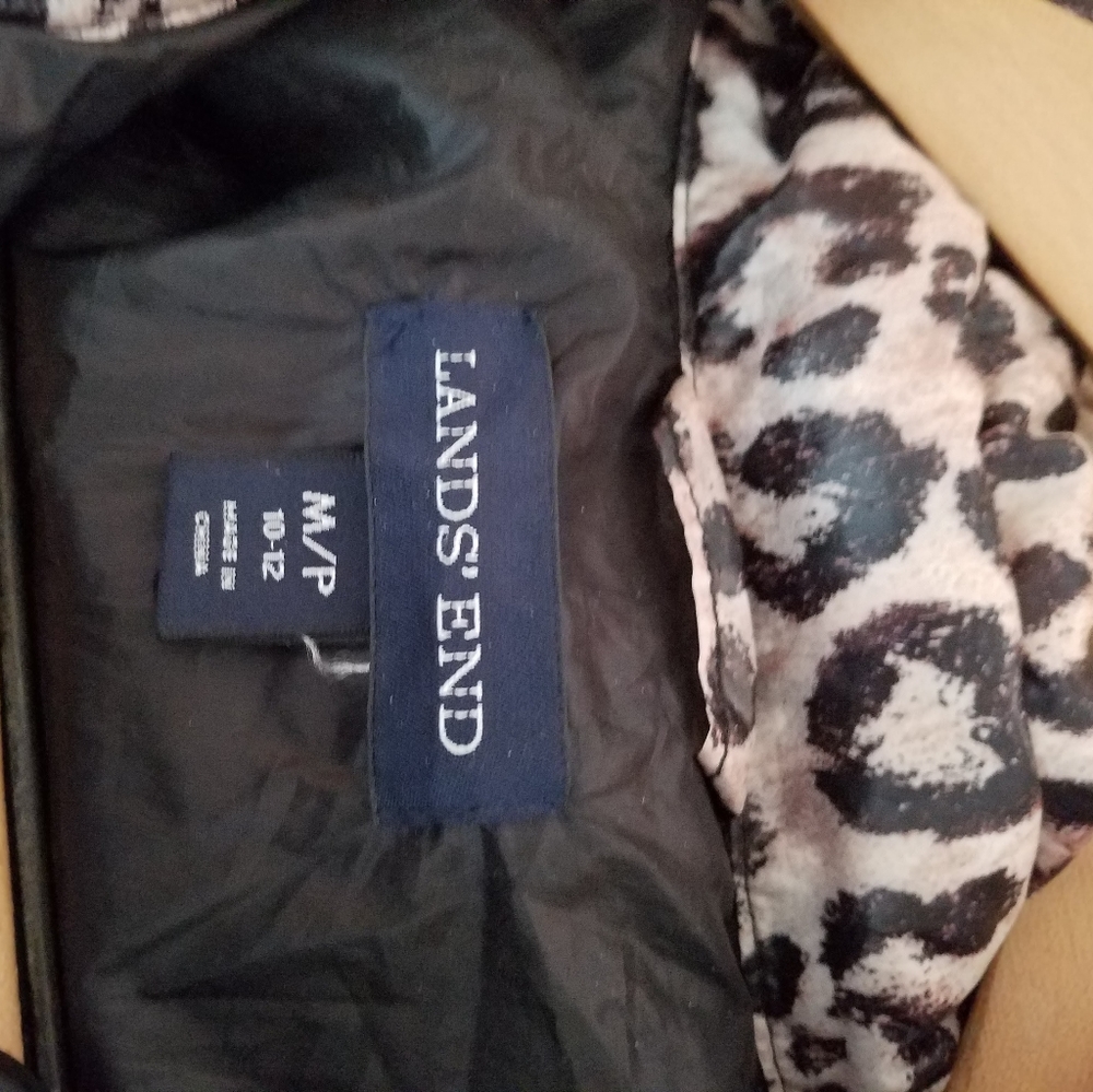 Leopard Print Puffer Jacket - Picture 4 of 4